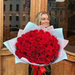 Букет из 45 красных роз