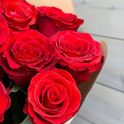 Букет из 9 красных роз